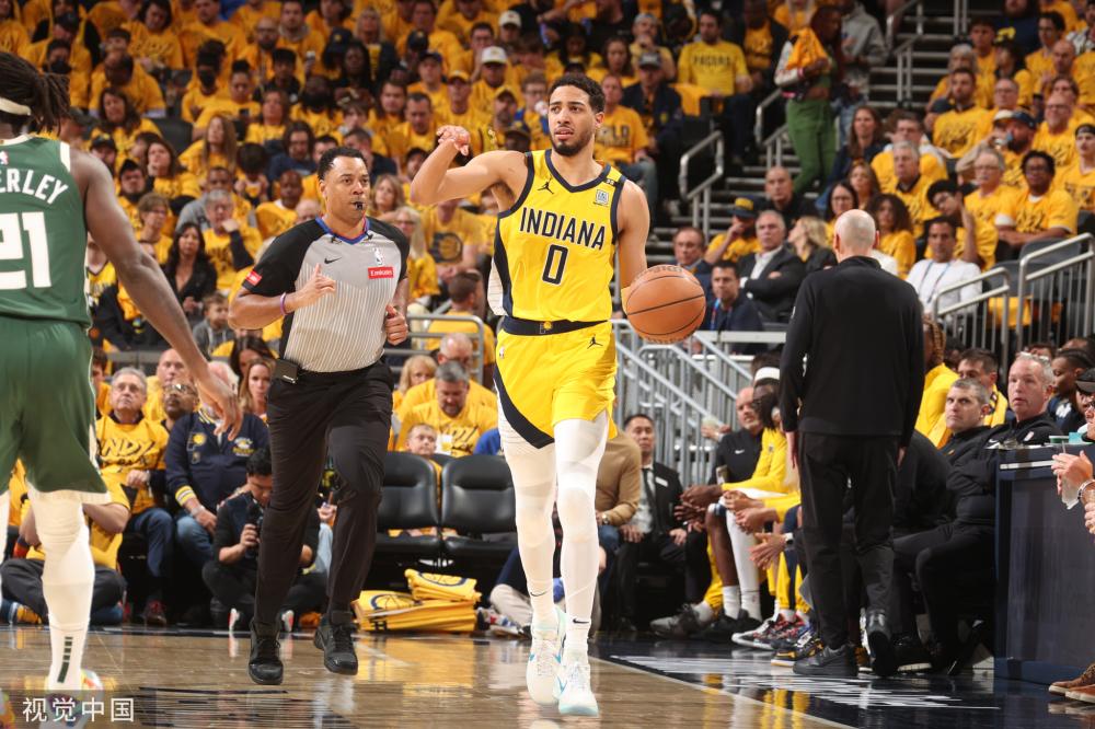 是其他年轻 是其他年轻